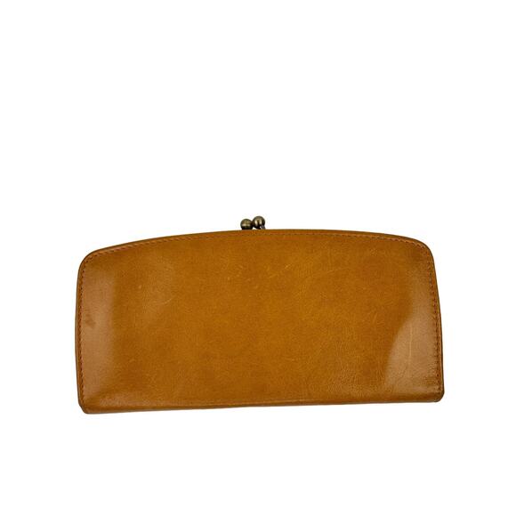 Hobo International Tan Camel Leather Snap Kiss Lock Checkbook Clutch Wallet - Picture 1 of 6
